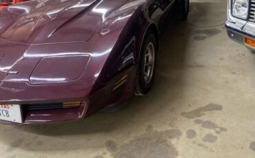 Corvette-1981-red-8