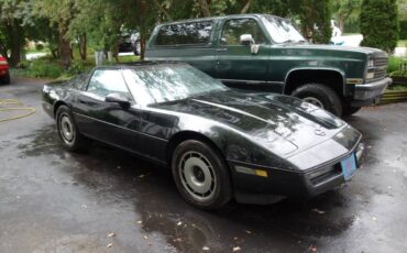Corvette-1984-black-2