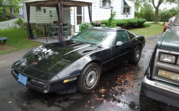 Corvette-1984-black-3
