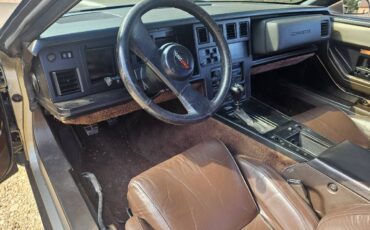 Corvette-1986-brown-11