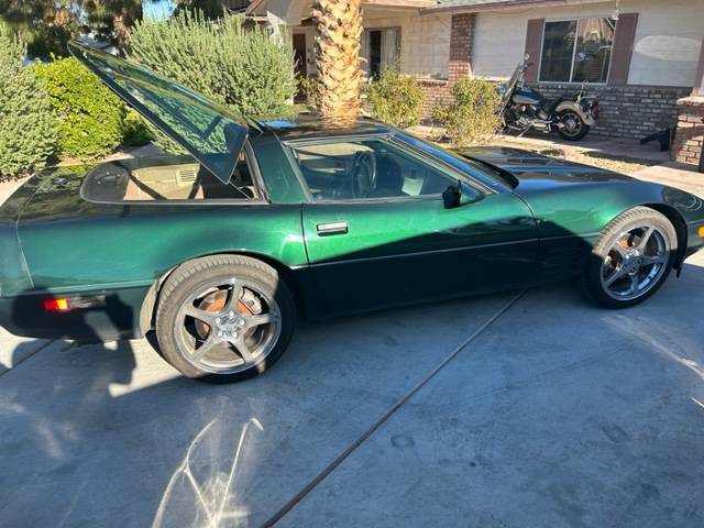 Corvette-1993-green-2