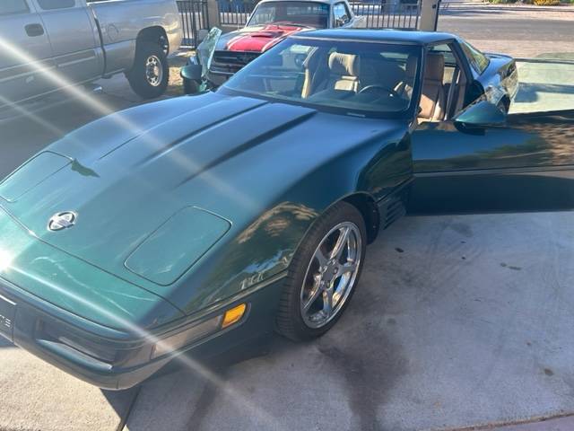 Corvette-1993-green-7