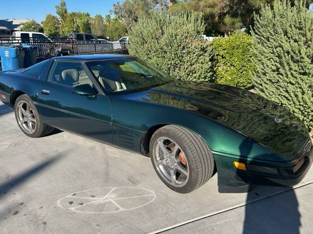 Corvette-1993-green-8