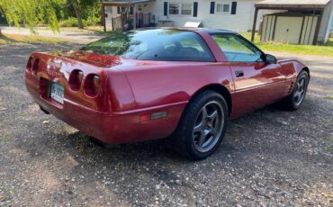 Corvette-1994-red-3
