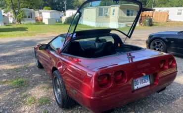 Corvette-1994-red-6