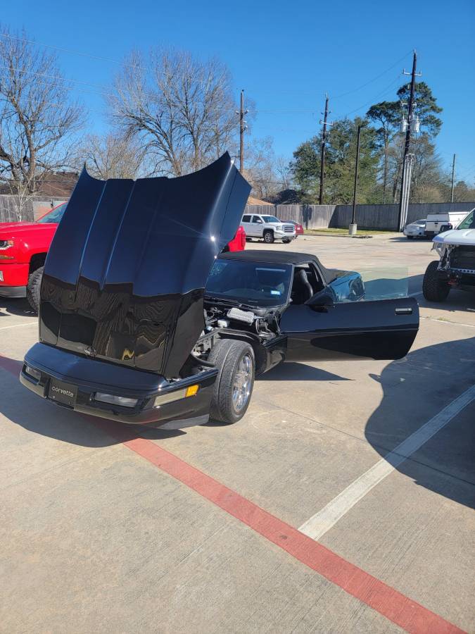 Corvette-1995-black-3