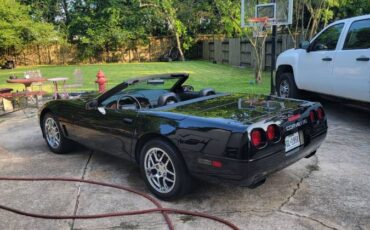 Corvette-1995-black