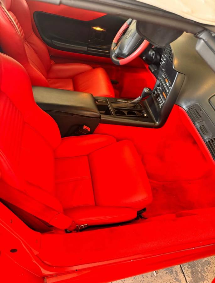 Corvette-1995-red-4