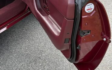 Corvette-40th-anniversary-1993-red-10