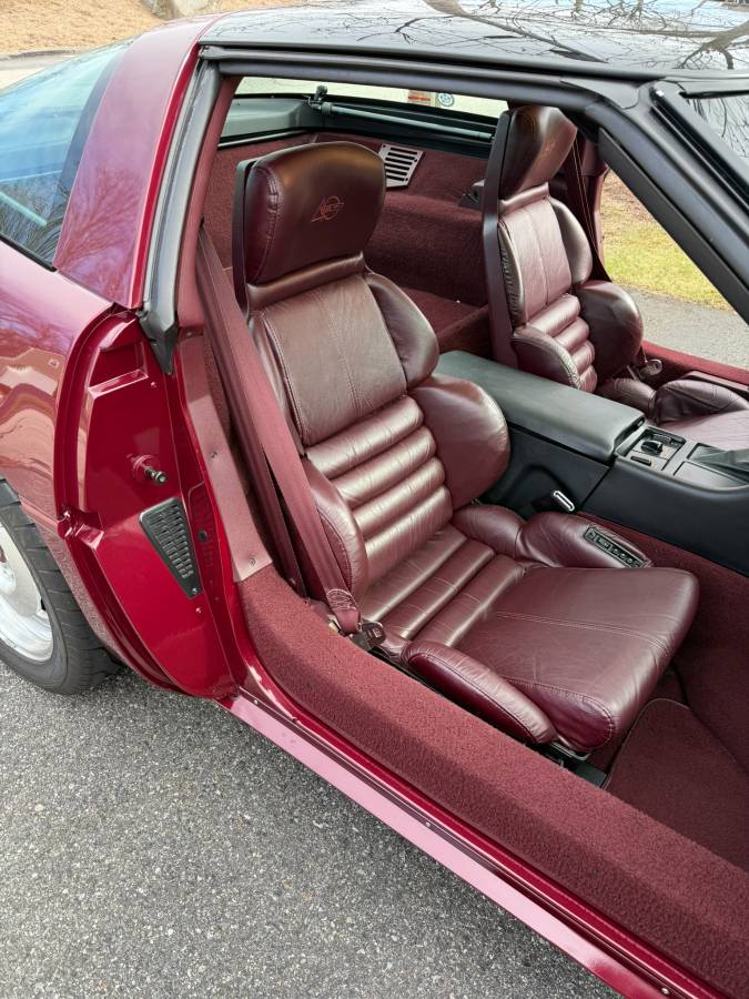 Corvette-40th-anniversary-1993-red-13