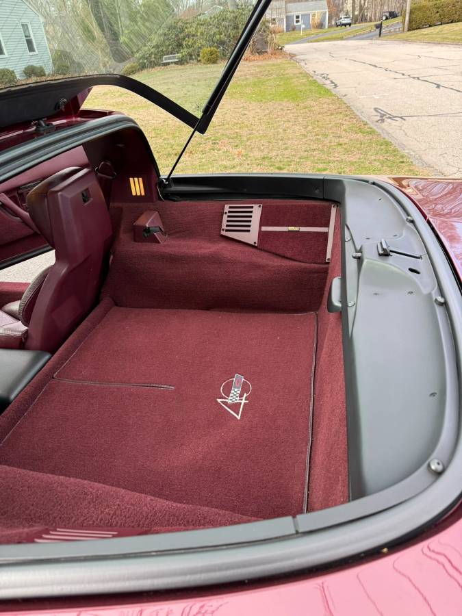 Corvette-40th-anniversary-1993-red-15