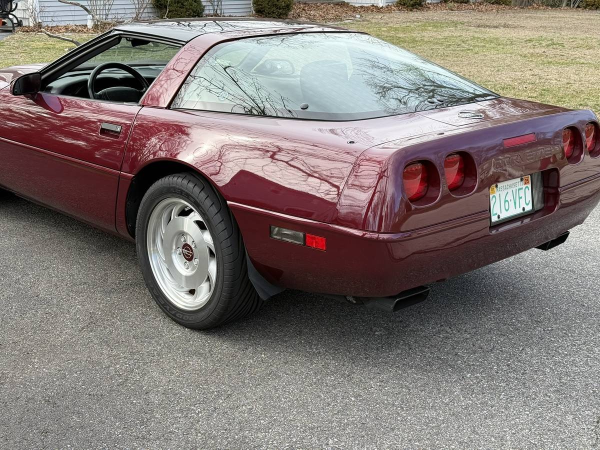 Corvette-40th-anniversary-1993-red-2