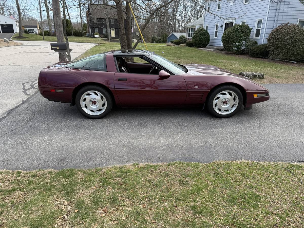 Corvette-40th-anniversary-1993-red-5