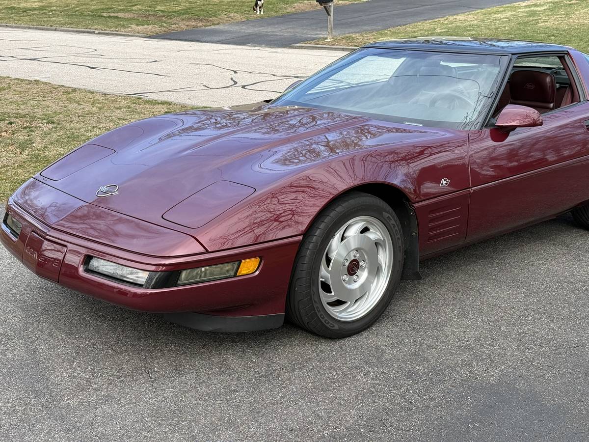 Corvette-40th-anniversary-1993-red