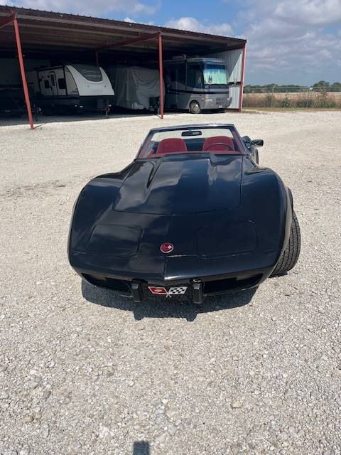 Corvette-c3-1976-black-1