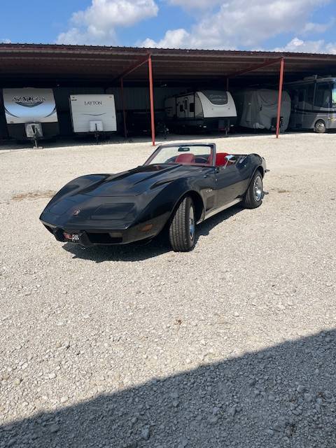 Corvette-c3-1976-black-3