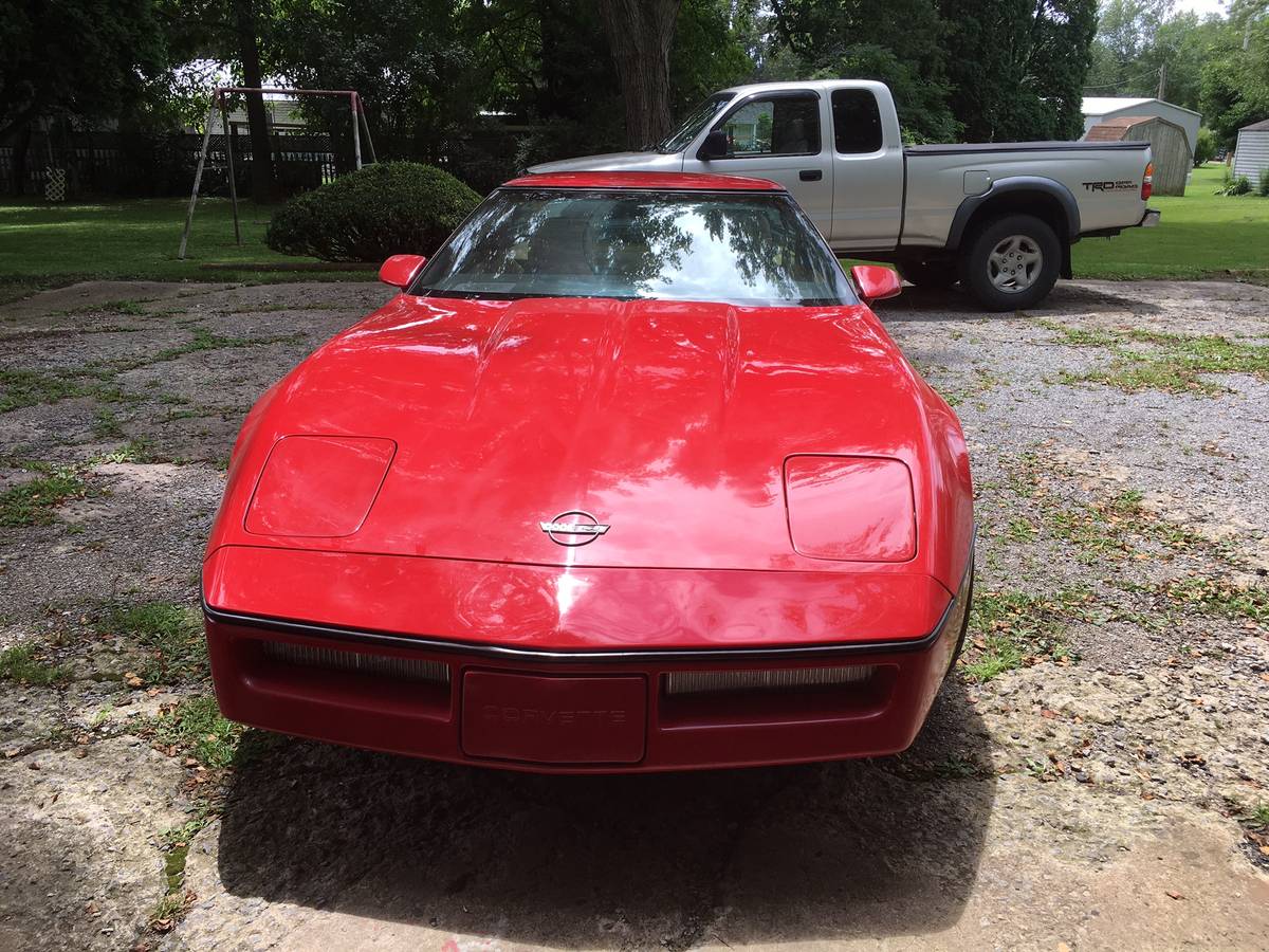 Corvette-c4-1984-red-11