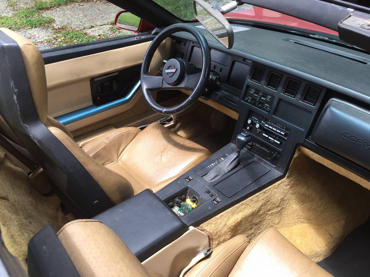 Corvette-c4-1984-red-16