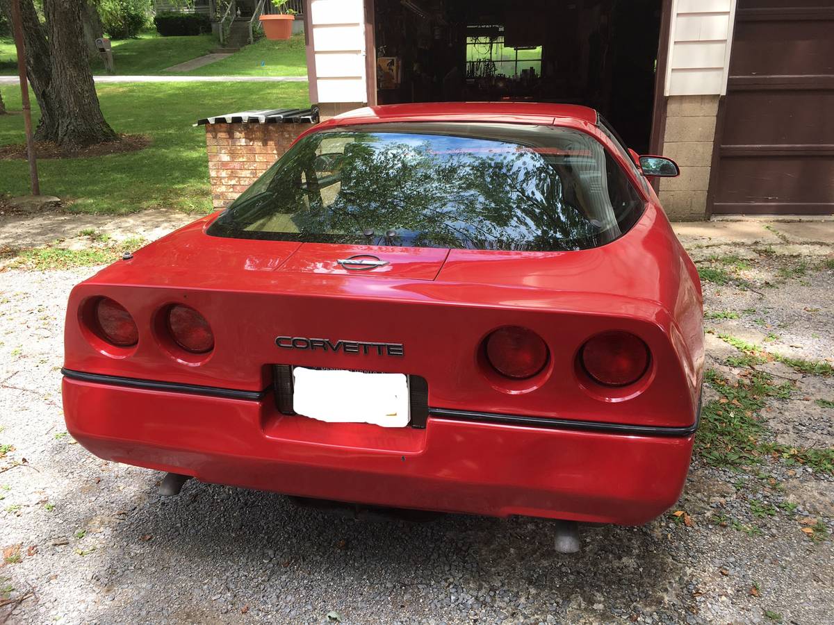 Corvette-c4-1984-red-7