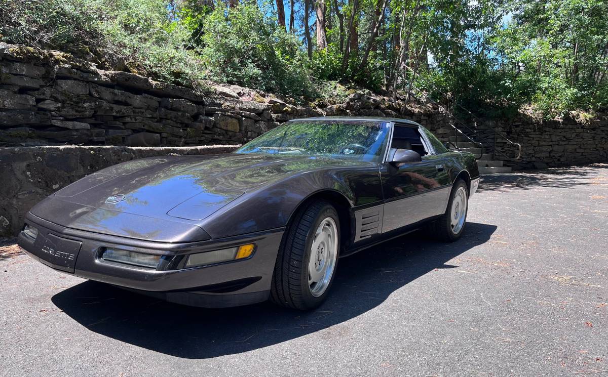 Corvette-convertible-1991-custom