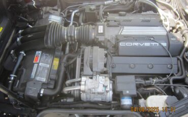 Corvette-coupe-1994-red-12