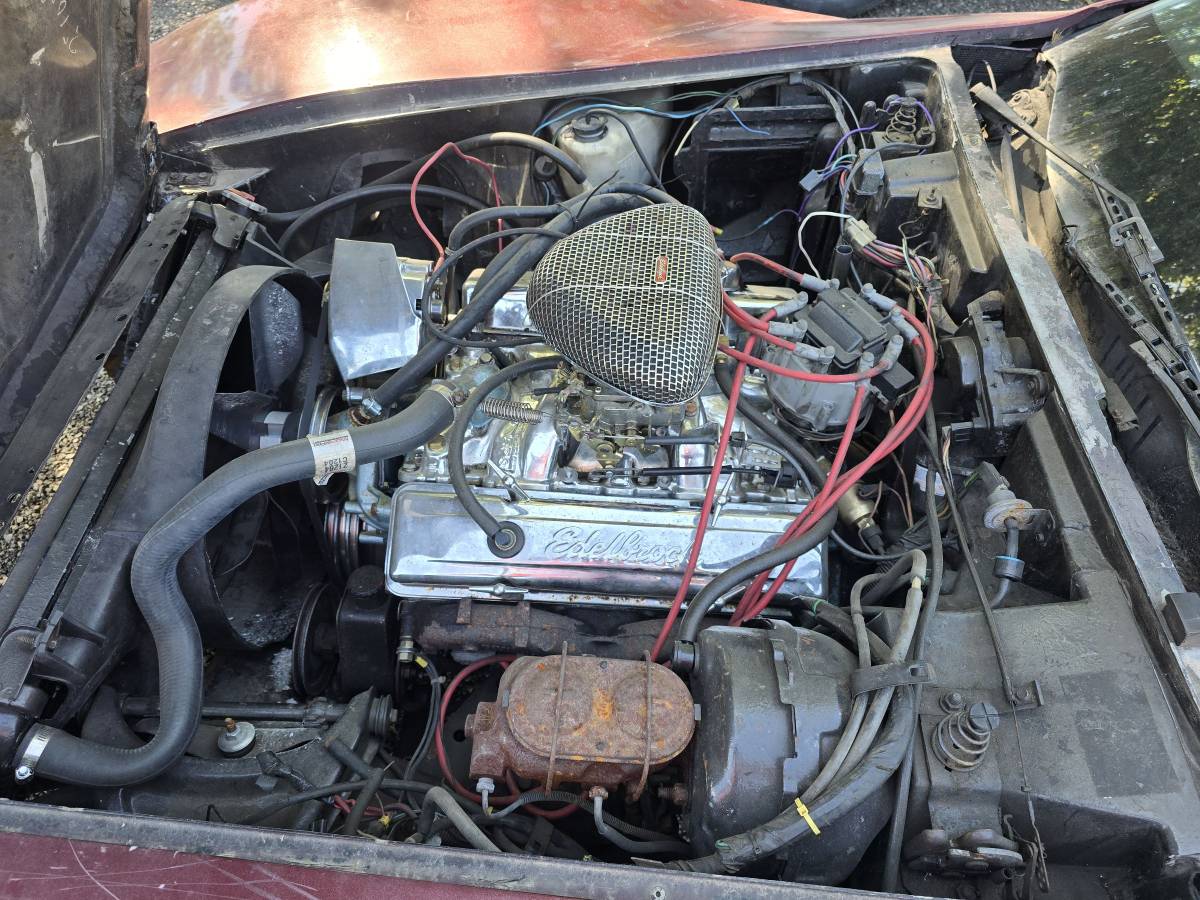 Corvette-l82-1980-custom-22