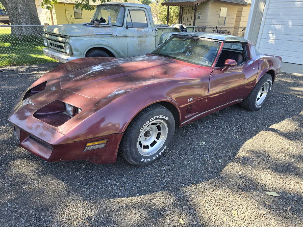 Corvette-l82-1980-custom-9