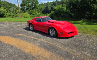 Corvette-stingray-1975-2