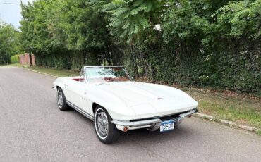 Corvette-stingray-convertible-1965-white-6
