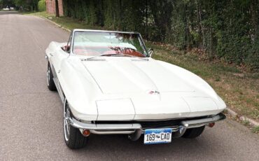 Corvette-stingray-convertible-1965-white-69