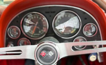 Corvette-stingray-convertible-1965-white-83