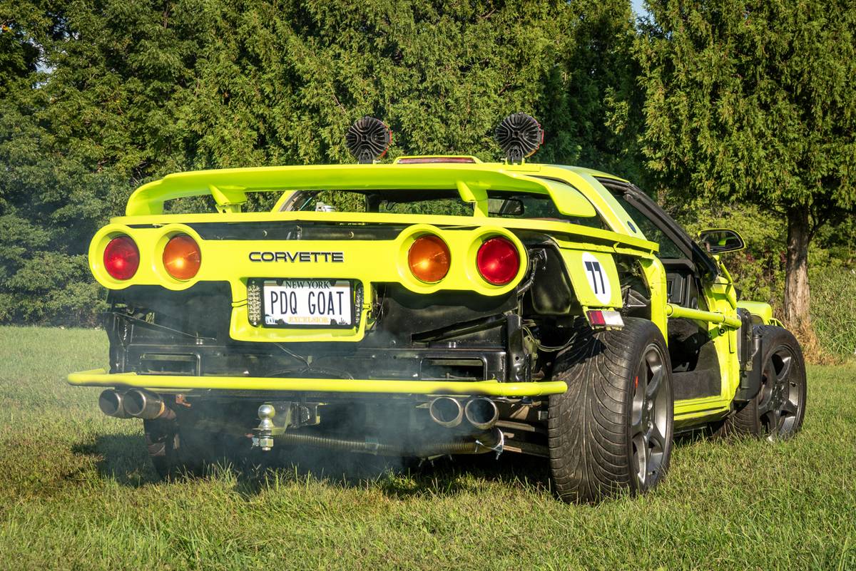 Corvette-utv-1988-green-8