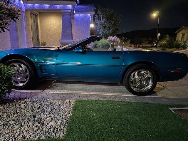 Corvettee-convertible-1995-blue-4