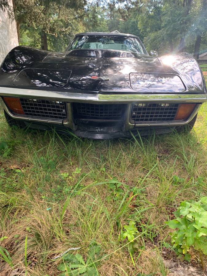 Corvettes-stingray-1972-black