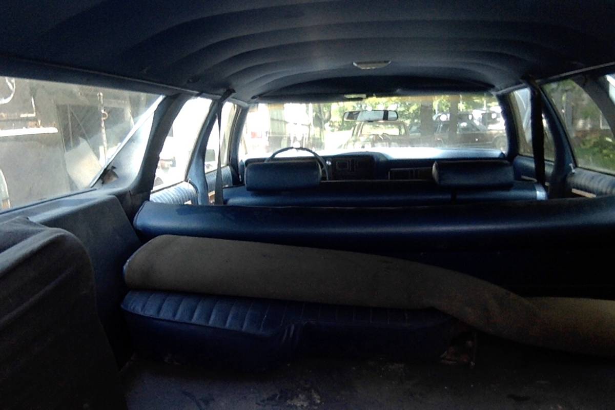 Country-squire-1973-blue-4