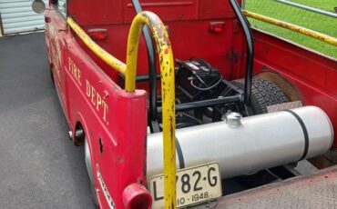 Crosley-1948-red-1