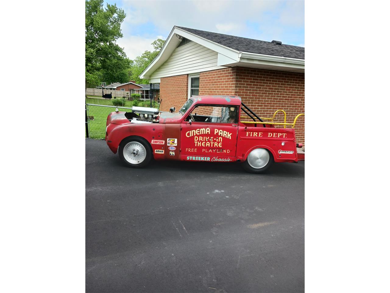Crosley-Fire-truck-1948-Red-Red