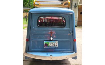 Crosley-Station-wagon-1951-blue-red-12