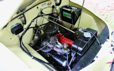 Crosley-station-wagon-1947-yellow-17