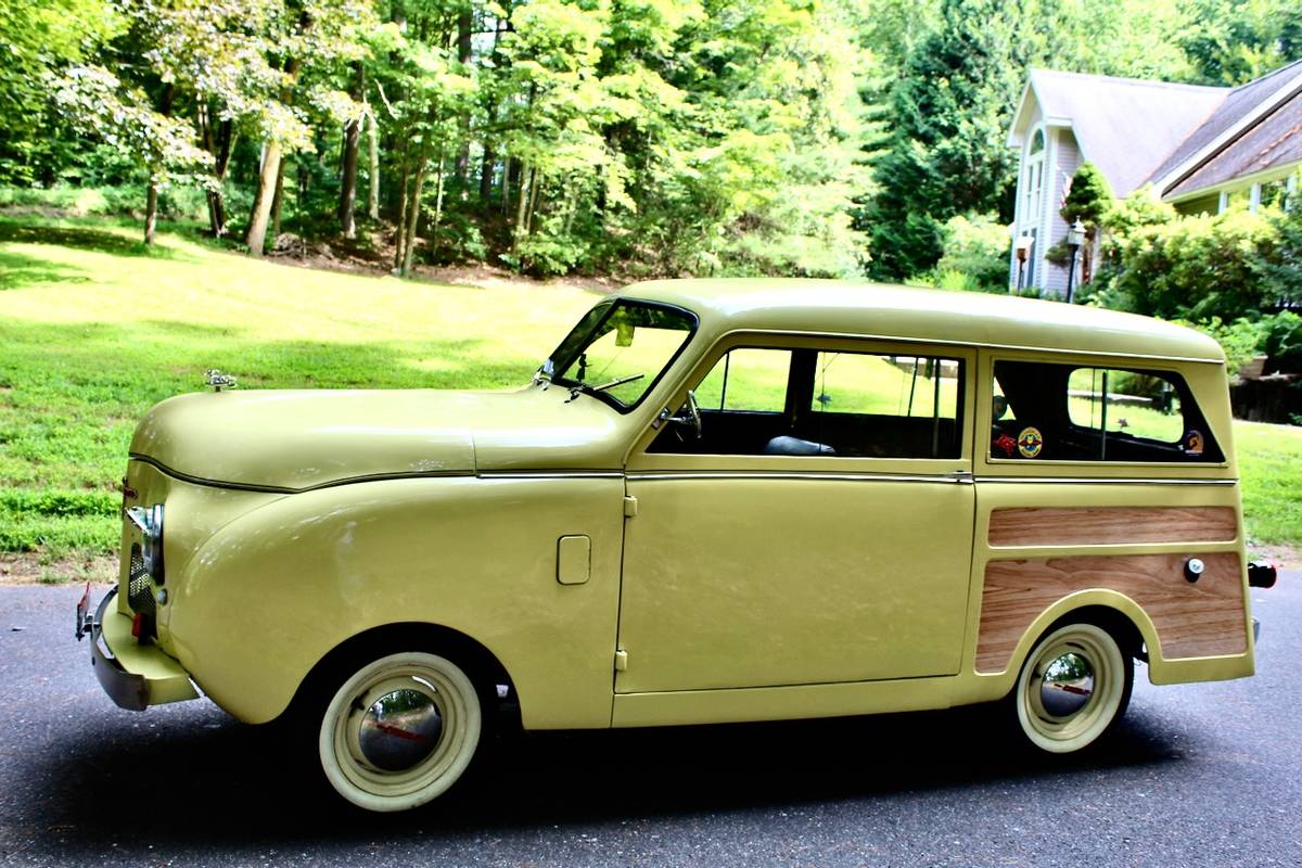 Crosley-station-wagon-1947-yellow-2