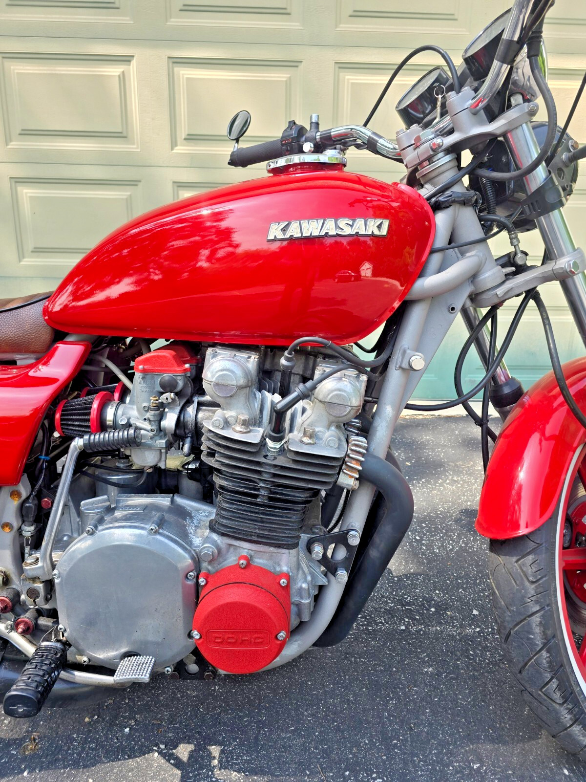 Custom-Built-Motorcycles-Bobber-1977-9