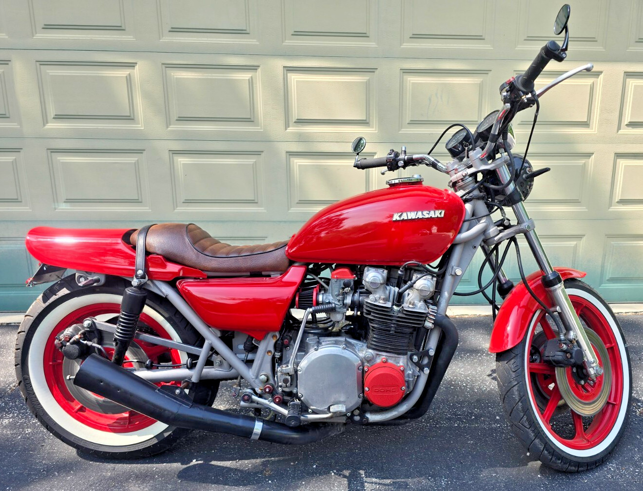 Custom-Built-Motorcycles-Bobber-1977