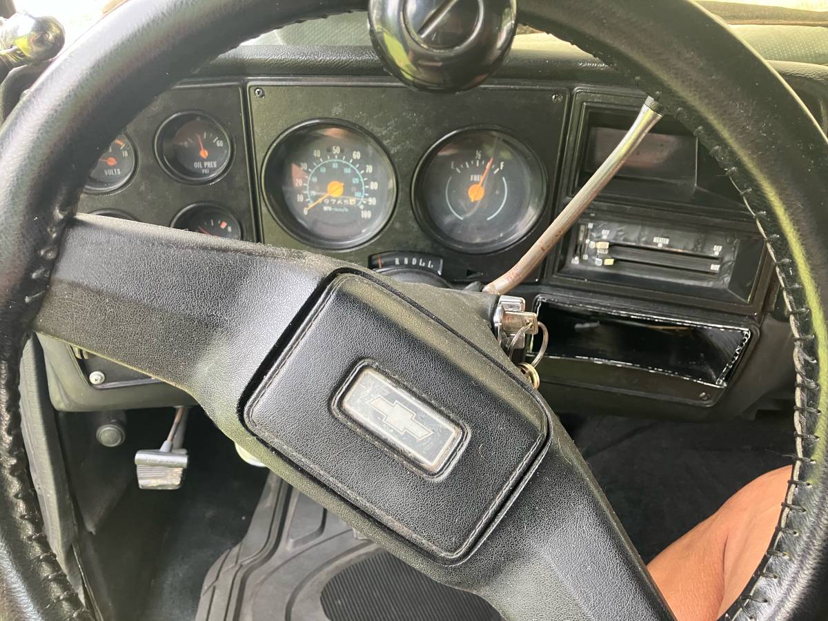 Custom-deluxe-k10-1978-grey-7
