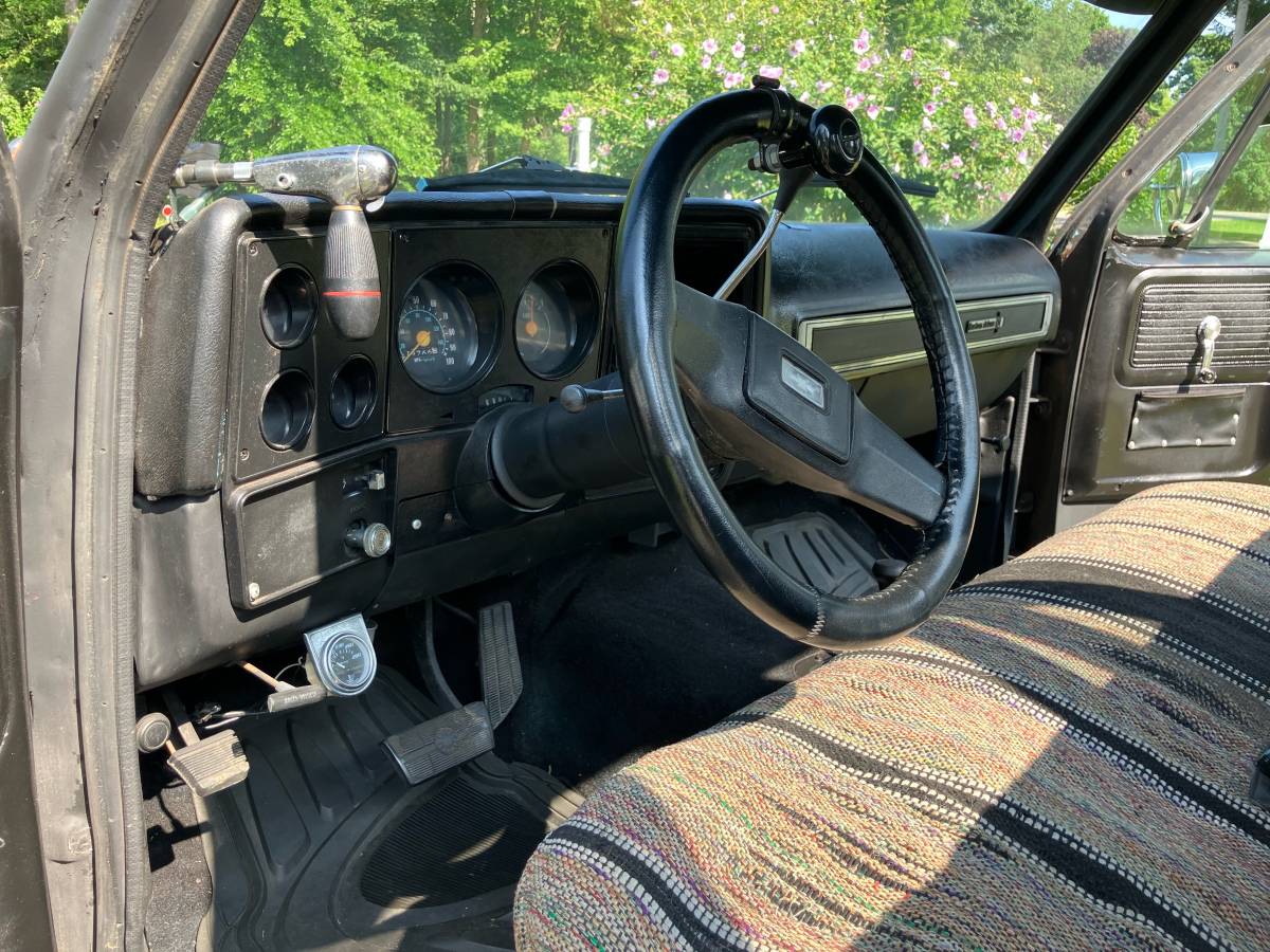 Custom-deluxe-k10-1978-grey-8