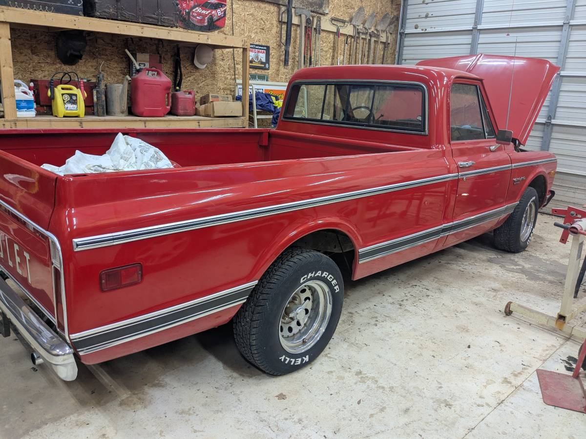 Custom10-deluxe-1972-red-7