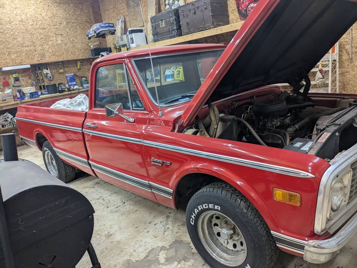 Custom10-deluxe-1972-red-8