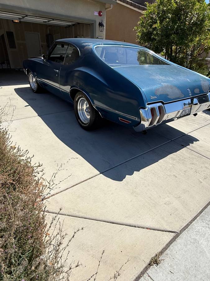 Cutlass-1970-2