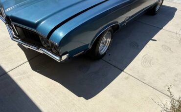 Cutlass-1970-4