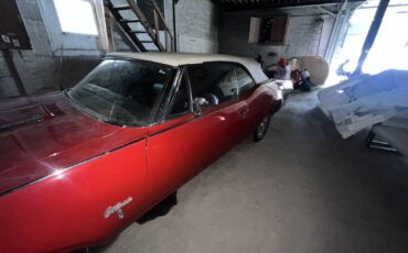 Cutlass-convertible-1968-red