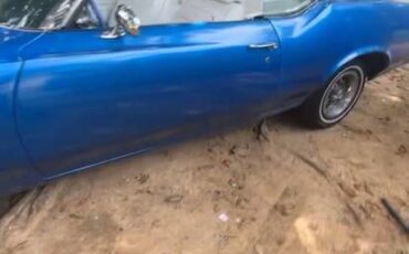 Cutlass-convertible-1971-blue-2